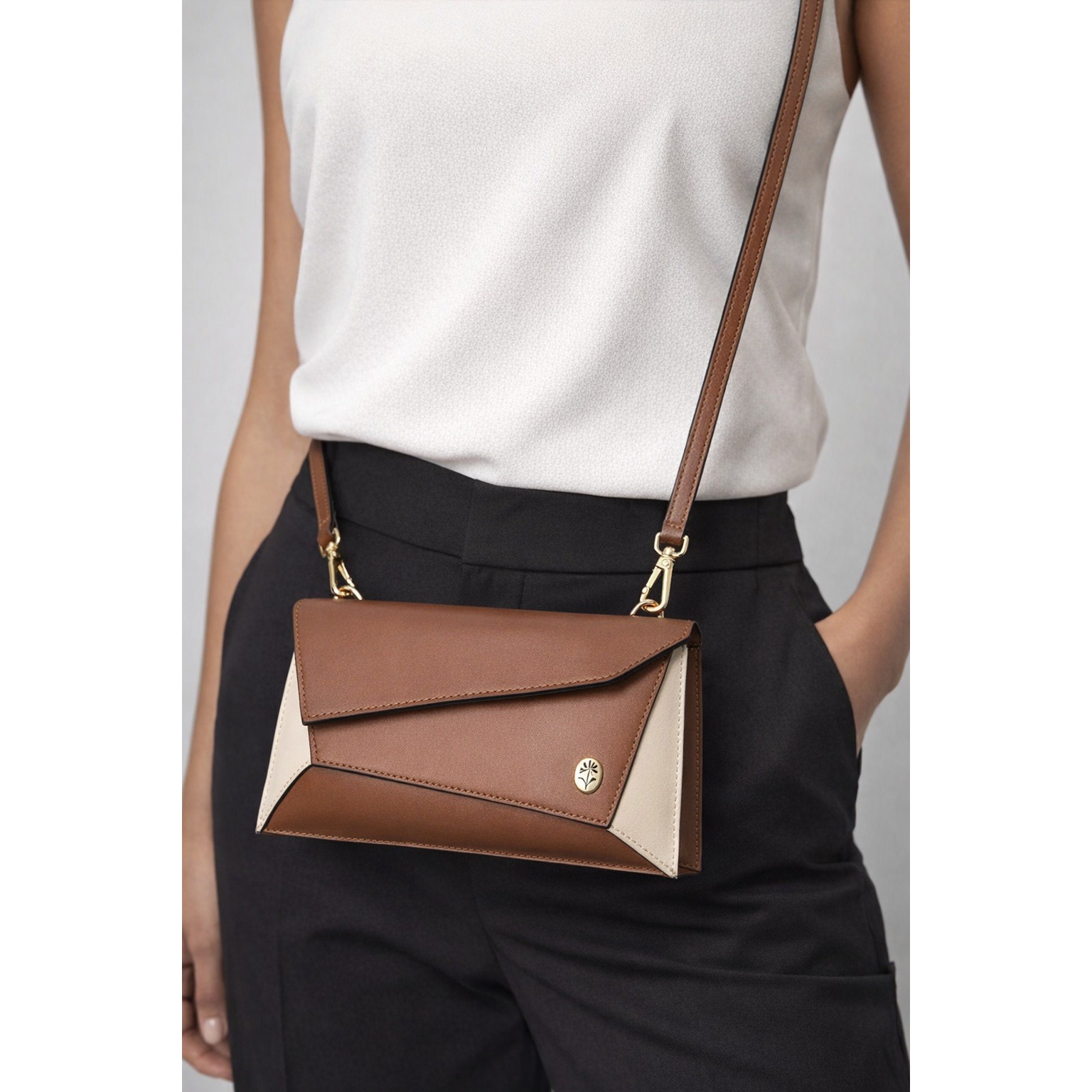 Isadora Italy Brown Cream Leather Colorblock Accordion Crossbody Bag Clutch